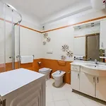 Palm Promenade Retreat By Ps Apartmán Durrës