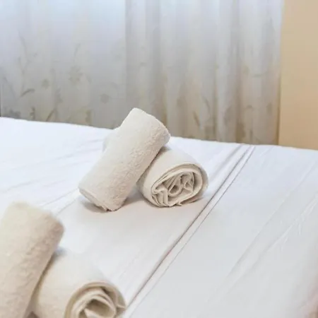 Apartment Palm Promenade Retreat By Ps Durres