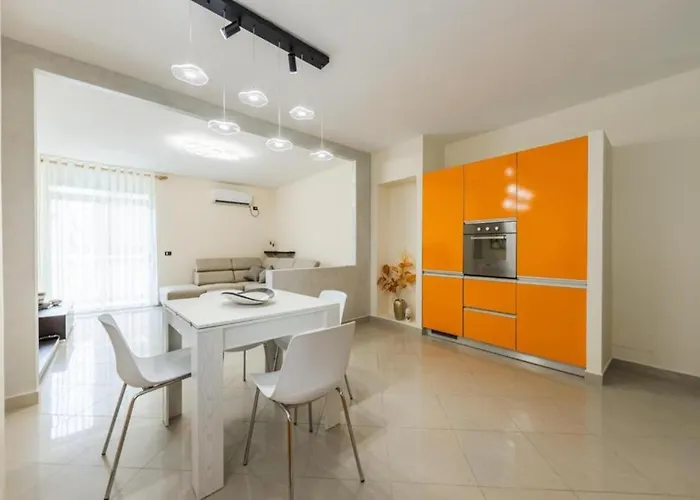 Apartment Palm Promenade Retreat By Ps *