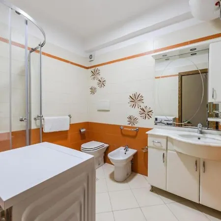 Palm Promenade Retreat By Premium Selection Appartement Durrës