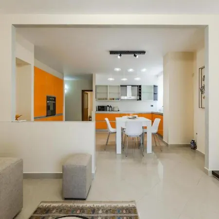 Palm Promenade Retreat By Premium Selection Durrës
